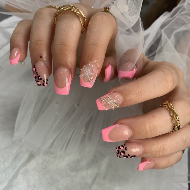 Golden Nails & Spa nail photo 2